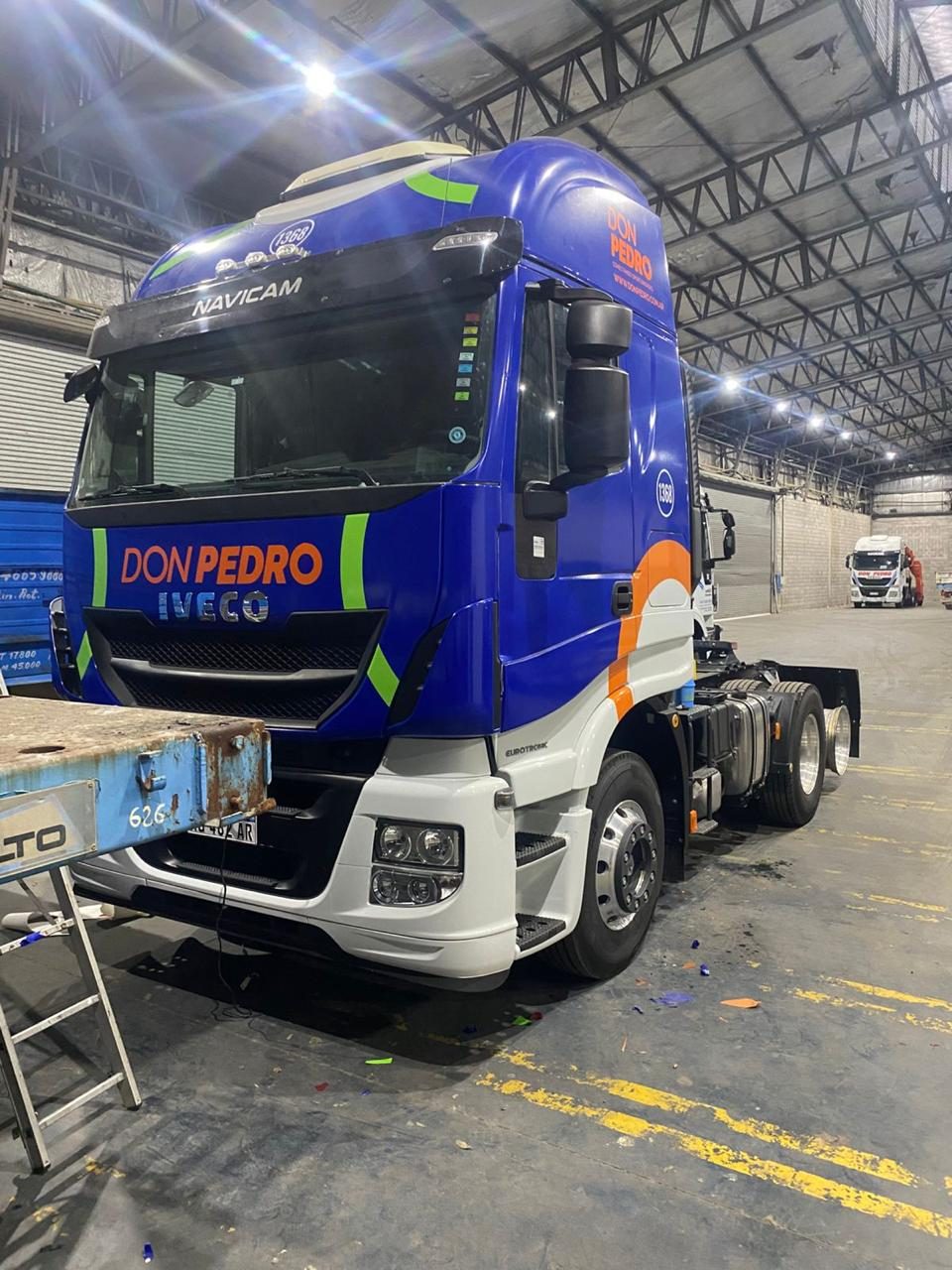 Ploteo integral de camión IVECO Don Pedro
